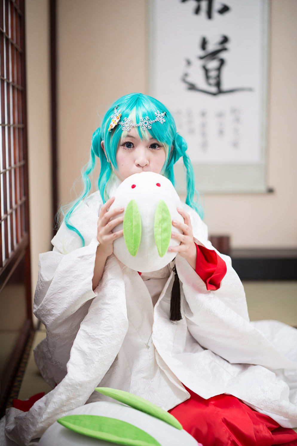白无垢雪初音
