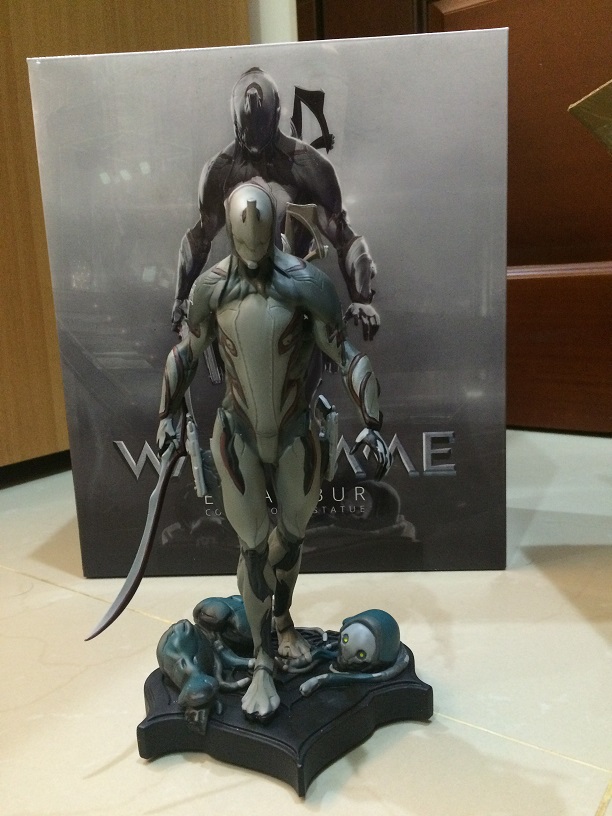 Limited Edition Excalibur Statue Warframe