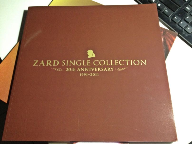 開箱-ZARD-SINGLE COLLECTION ～20th ANNIVERSARY～ - 巴哈姆特