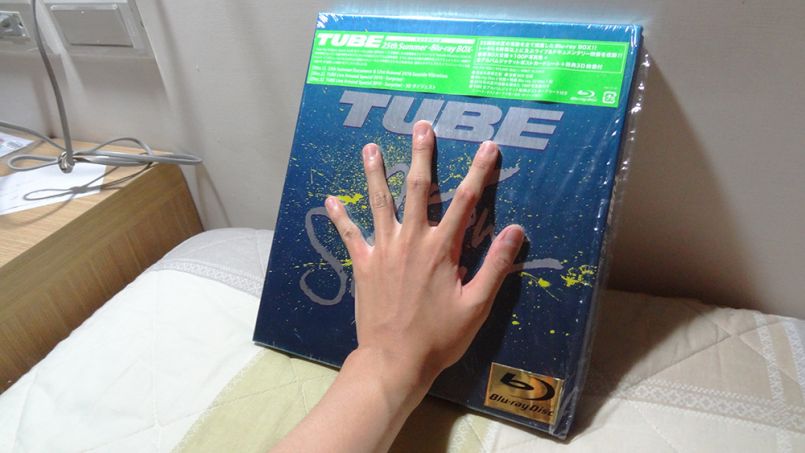 TUBE 25th Summer Blu-ray BOX(完全生産限定盤) 開箱- 巴哈姆特