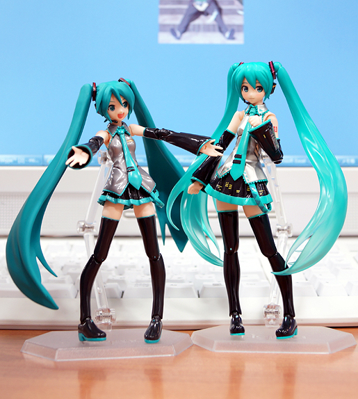 Из фигмы в jpg. Hatsune Miku figma. Hatsune Miku figma 2.0. Figma Мику. Figma Hatsune Miku 014.