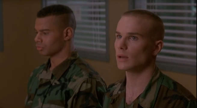 軍官與魔鬼 影 前進生活站