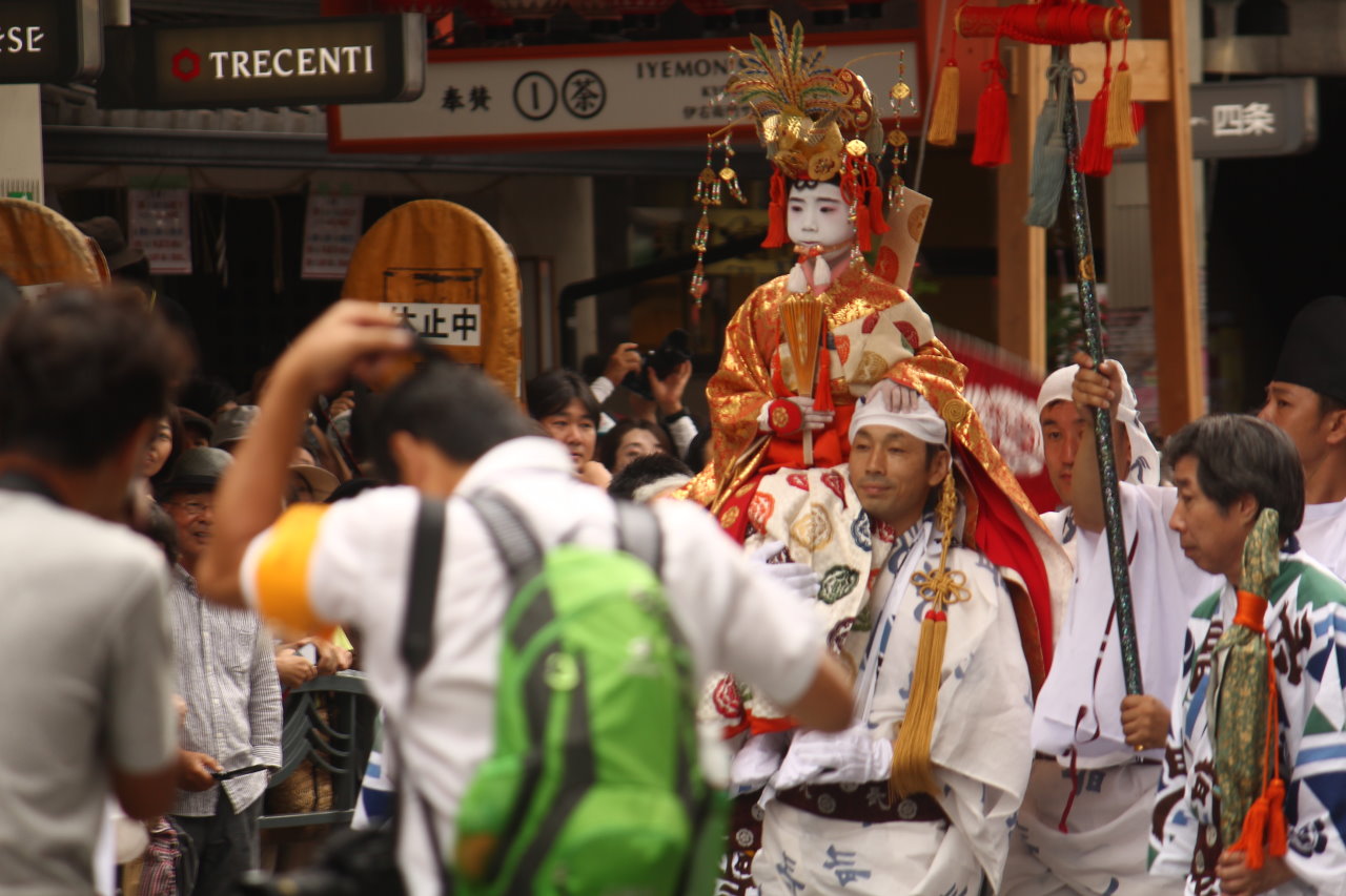 13日本關西遊記7 17 祇園祭山鉾巡行 Baiato13的創作 巴哈姆特