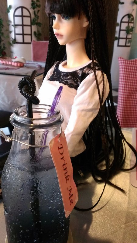 Alice is coming-8/10碰友放風日 - star1480的創作 - 巴哈姆特
