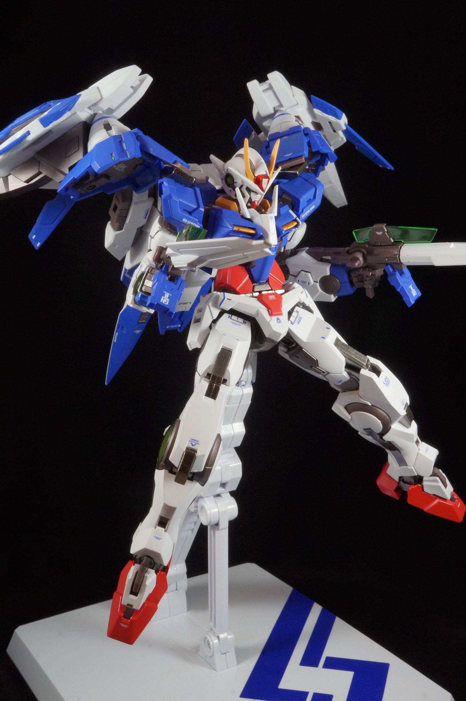 【心得】[分享] MB 00 RAISER @鋼彈 哈啦板 - 巴哈姆特