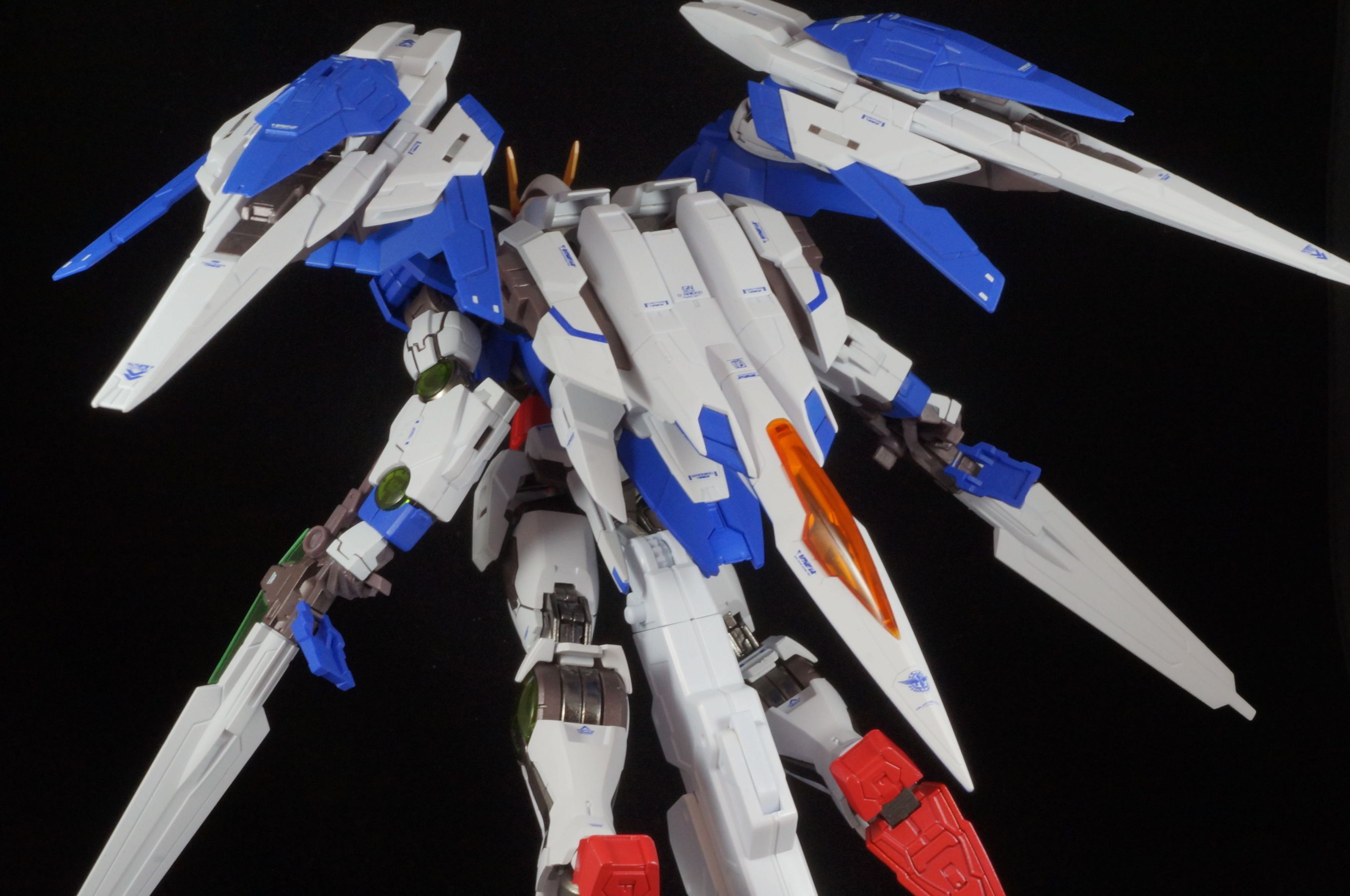 【心得】[分享] MB 00 RAISER @鋼彈 哈啦板 - 巴哈姆特