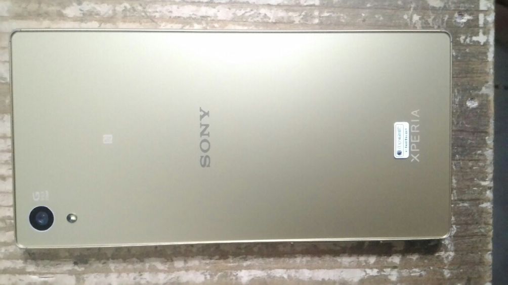 心得 Sony Z5 金色開箱 小更新 智慧型手機哈啦板 巴哈姆特
