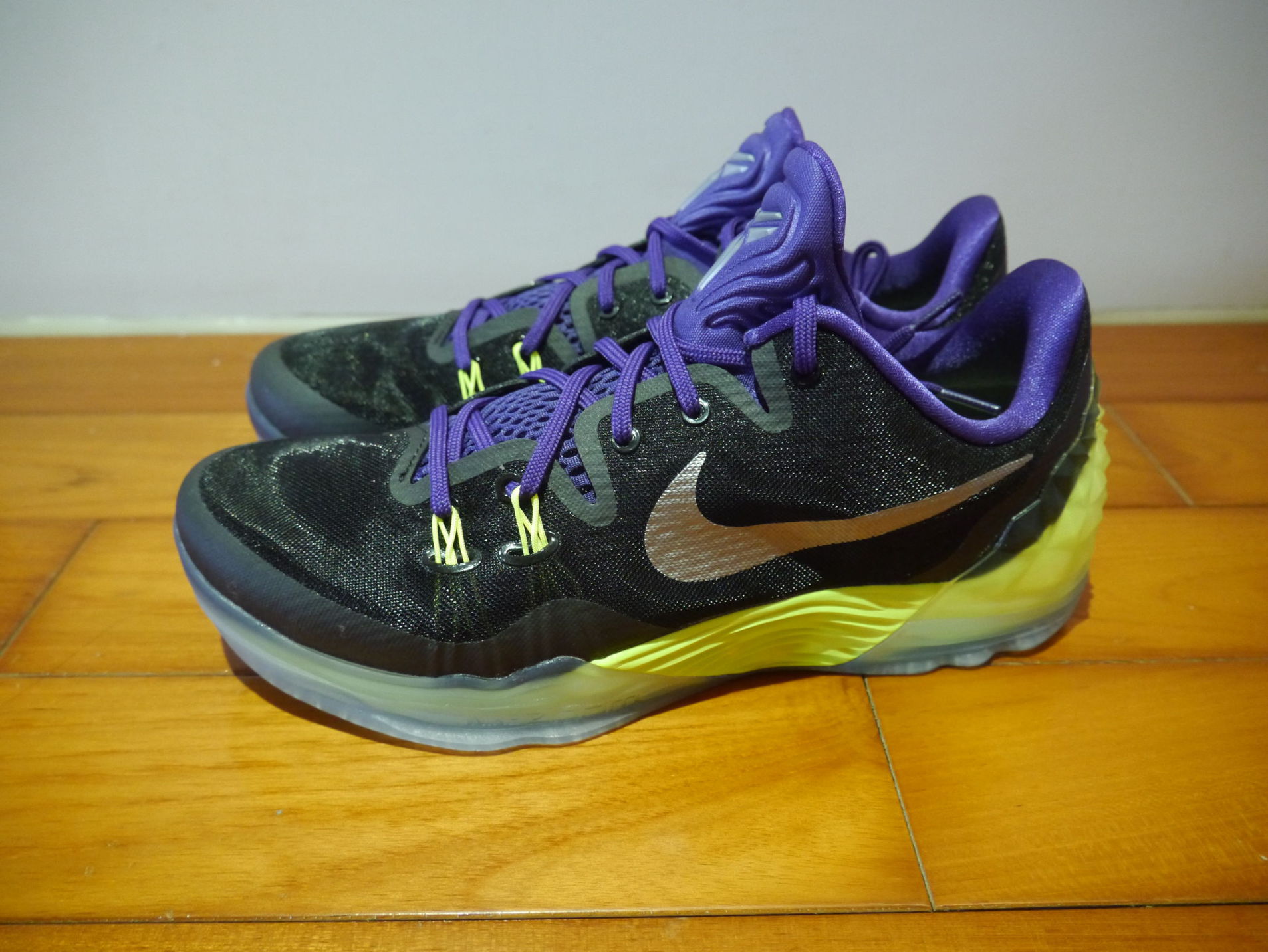 kobe venomenon 5 joker