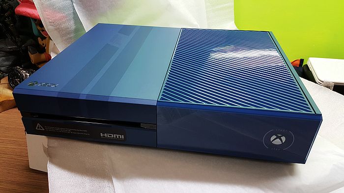 【閒聊】遲來的... XBOX One Forza 6 限量同捆版開箱啦！ @Xbox One 哈啦板 - 巴哈姆特