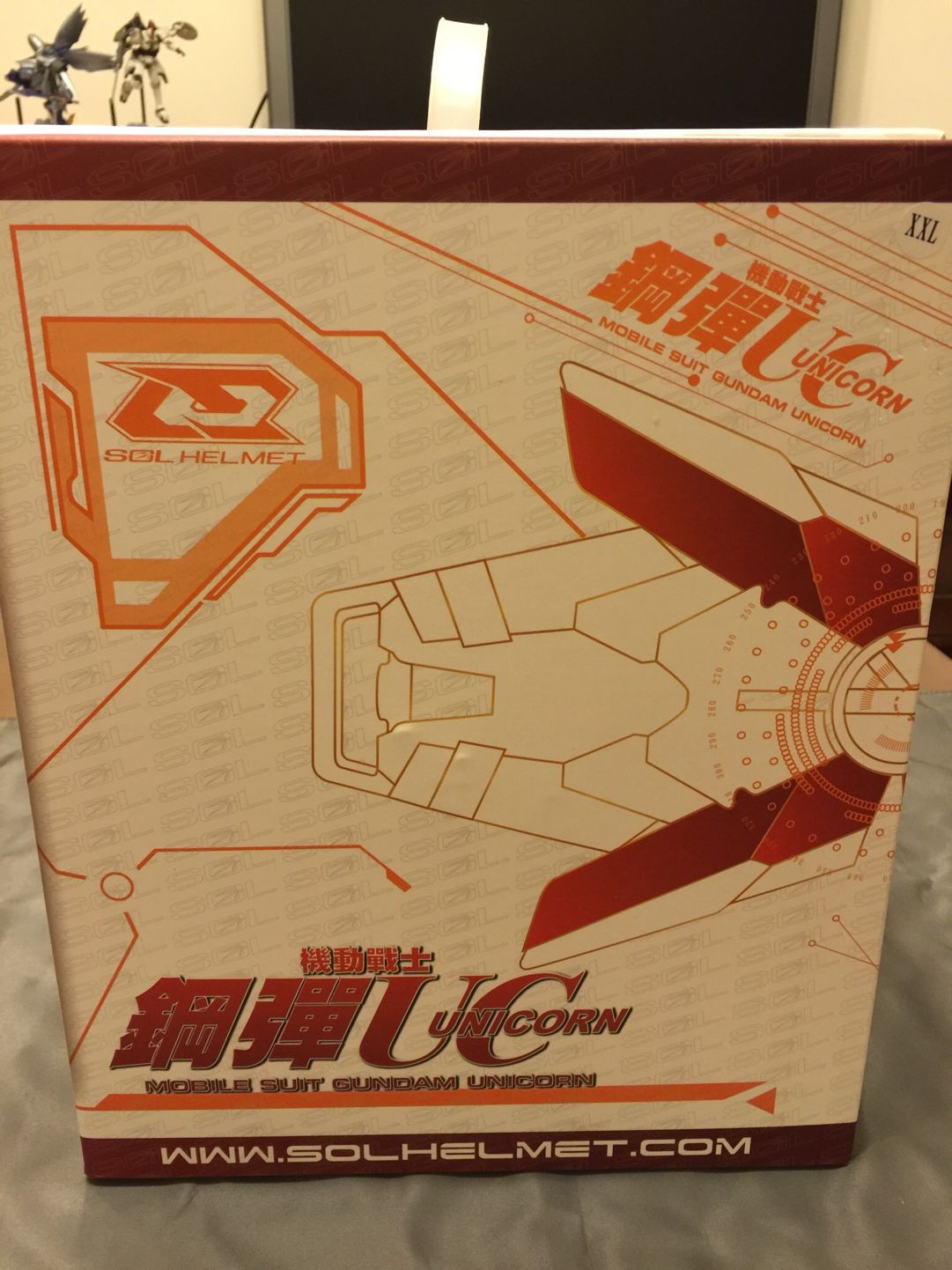 心得】SOL獨角獸鋼彈安全帽開箱@鋼彈哈啦板- 巴哈姆特