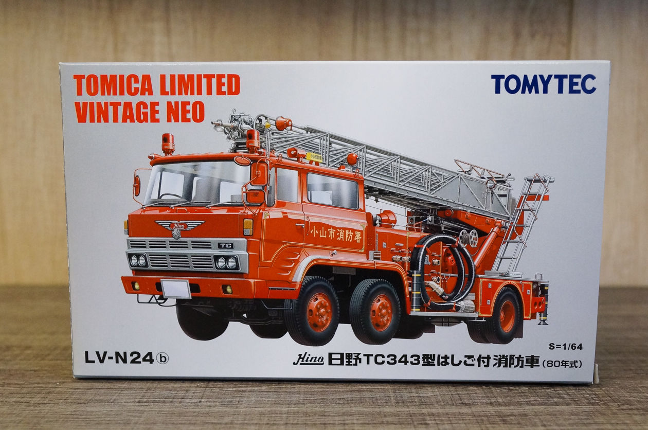 開箱] Tomytec 1/64 LV-N24b 日野Hino TC343 消防車- 巴哈姆特