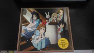 「K-ON! MUSIC HISTORY'S BOX」全新品豪華開箱（文長、圖多 