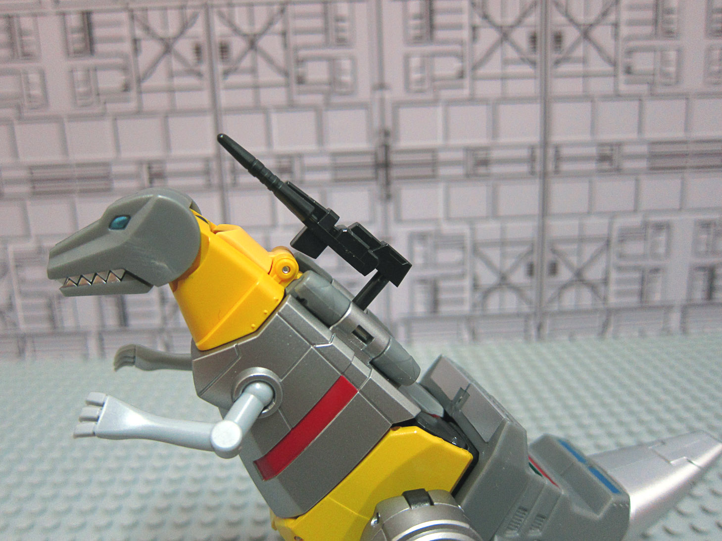 [達人專欄] 變形金剛 DX9 X22 Rager 鋼鎖不專業開箱文 - blueeyesatan的創作 - 巴哈姆特