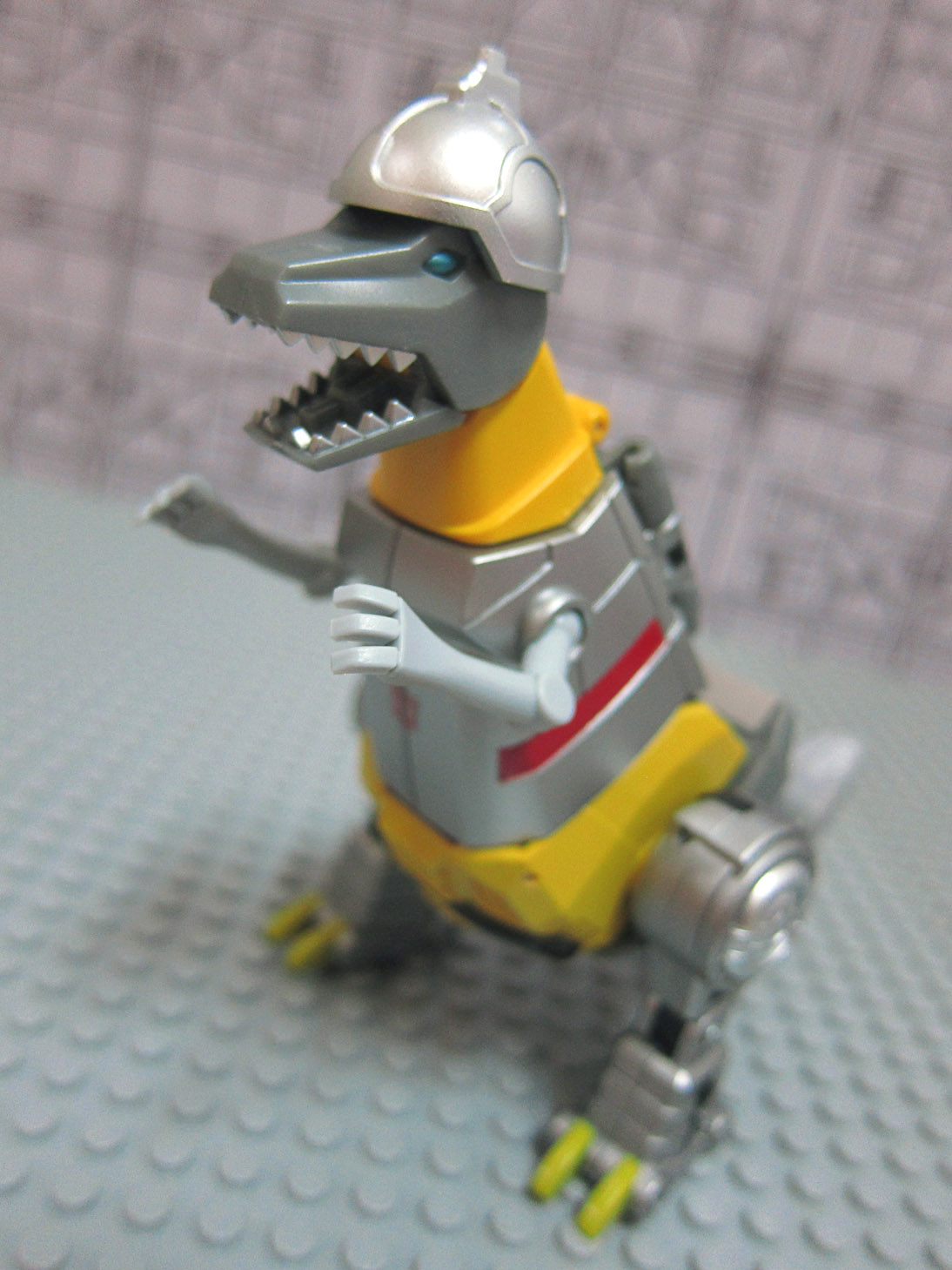 [達人專欄] 變形金剛 DX9 X22 Rager 鋼鎖不專業開箱文 - blueeyesatan的創作 - 巴哈姆特