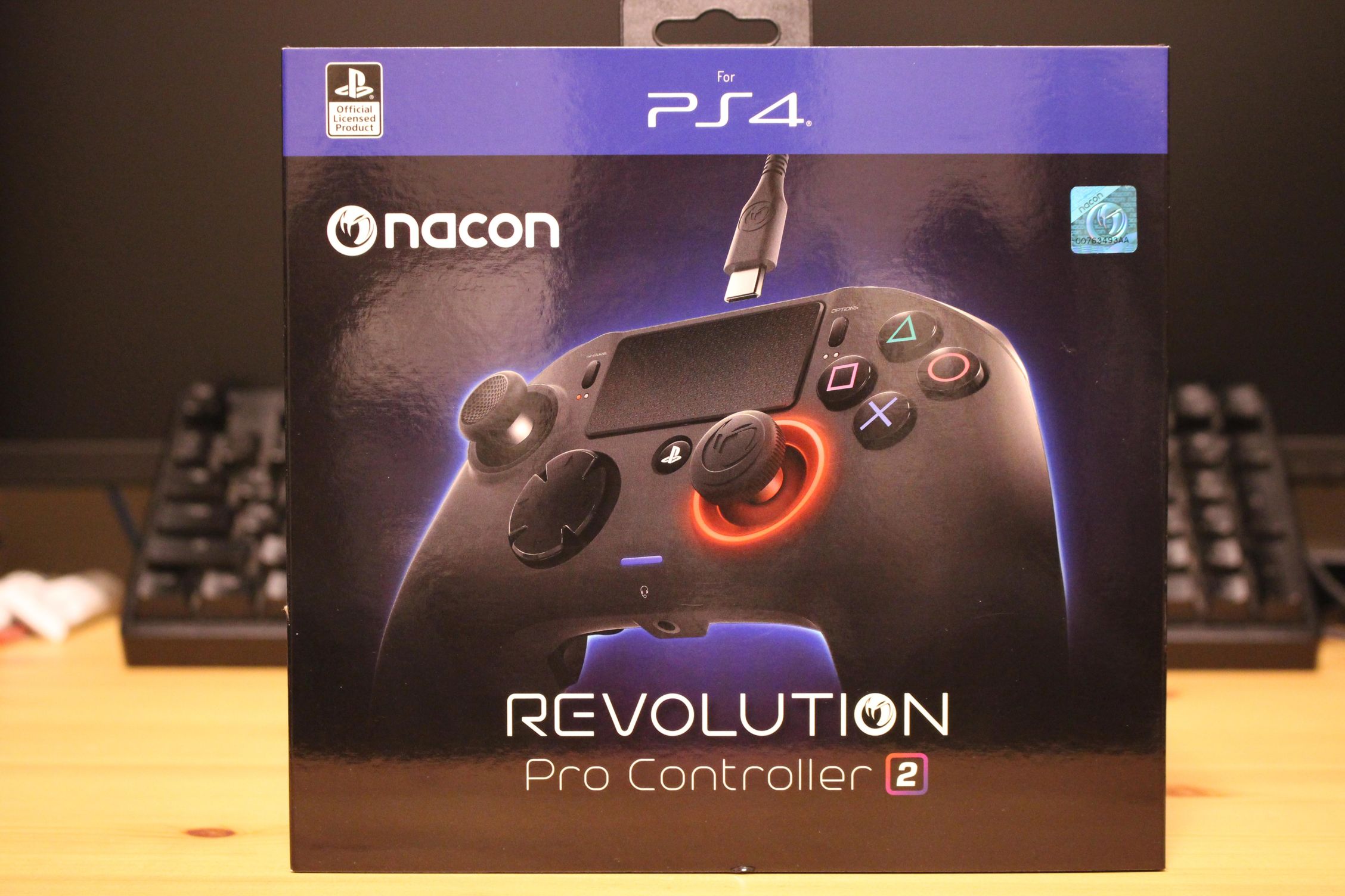 心得】NACON PS4 REVOLUTION PRO CONTROLLER 2 開箱@PS4