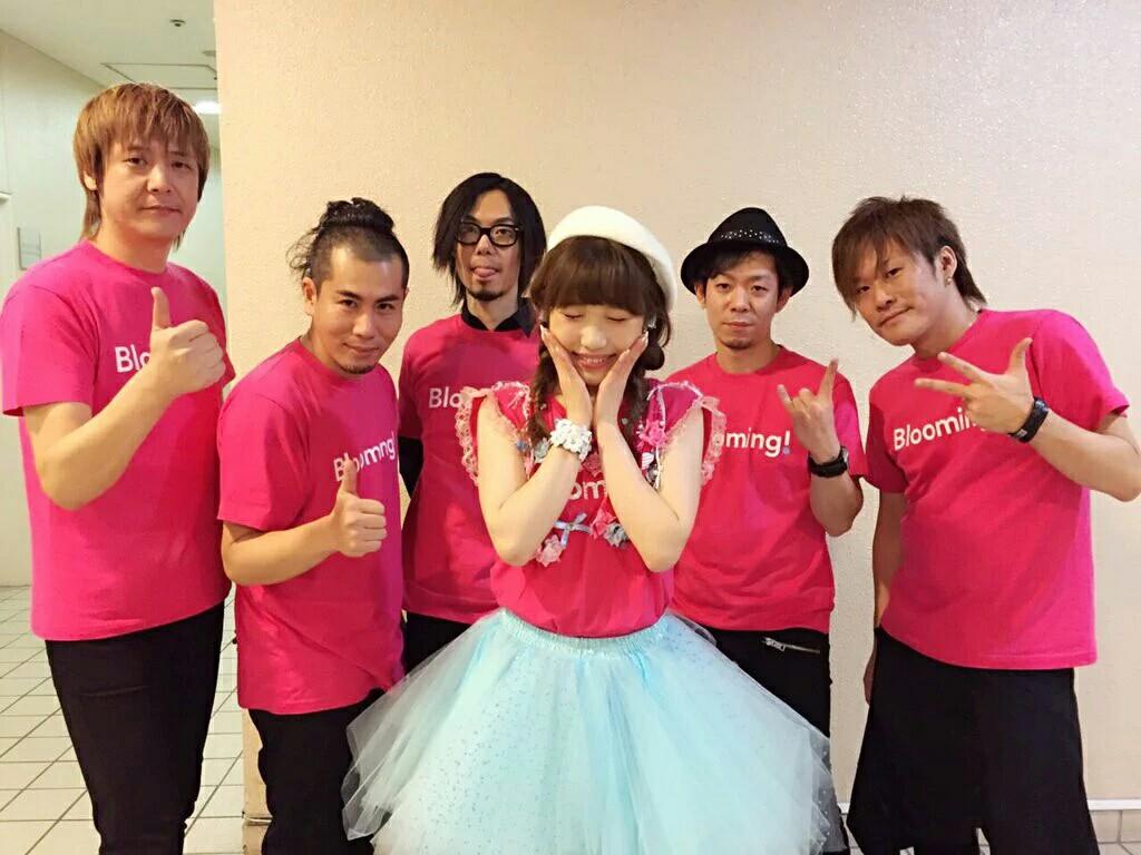 Amazon.co.jp: 2nd LIVEBlooming!~咲き誇れみんな~ [Blu-ray