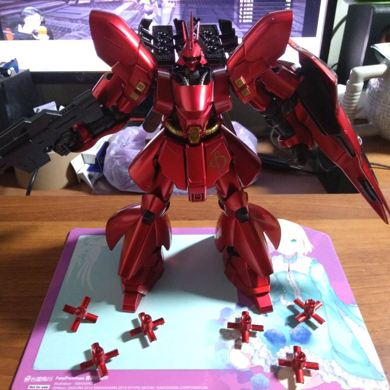 HG 沙薩比SAZABI-電鍍版- darknes1130的創作- 巴哈姆特