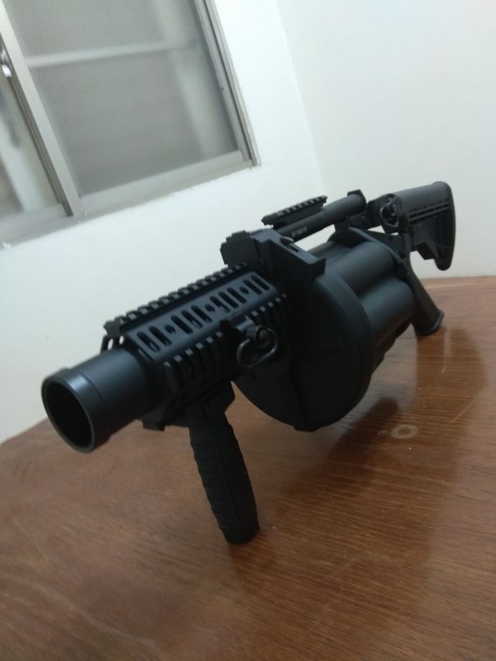 【心得】ICS-190 MGL BK榴彈發射器 不專業開箱 @野戰 (生存) 遊戲 哈啦板 - 巴哈姆特