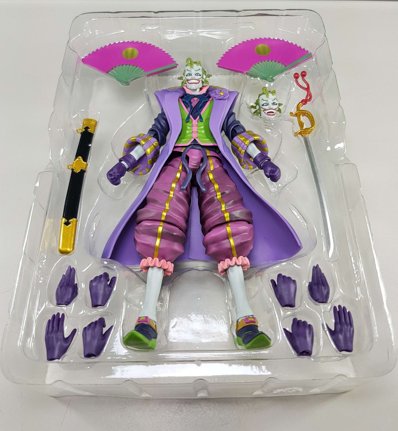 【心得】SHF 第六天魔王 小丑 劇場版 JOKER 開箱!!! @綜合公仔玩具討論區 哈啦板 - 巴哈姆特