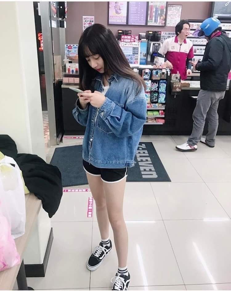 情報 會考感言 場外休憩區哈啦板 巴哈姆特