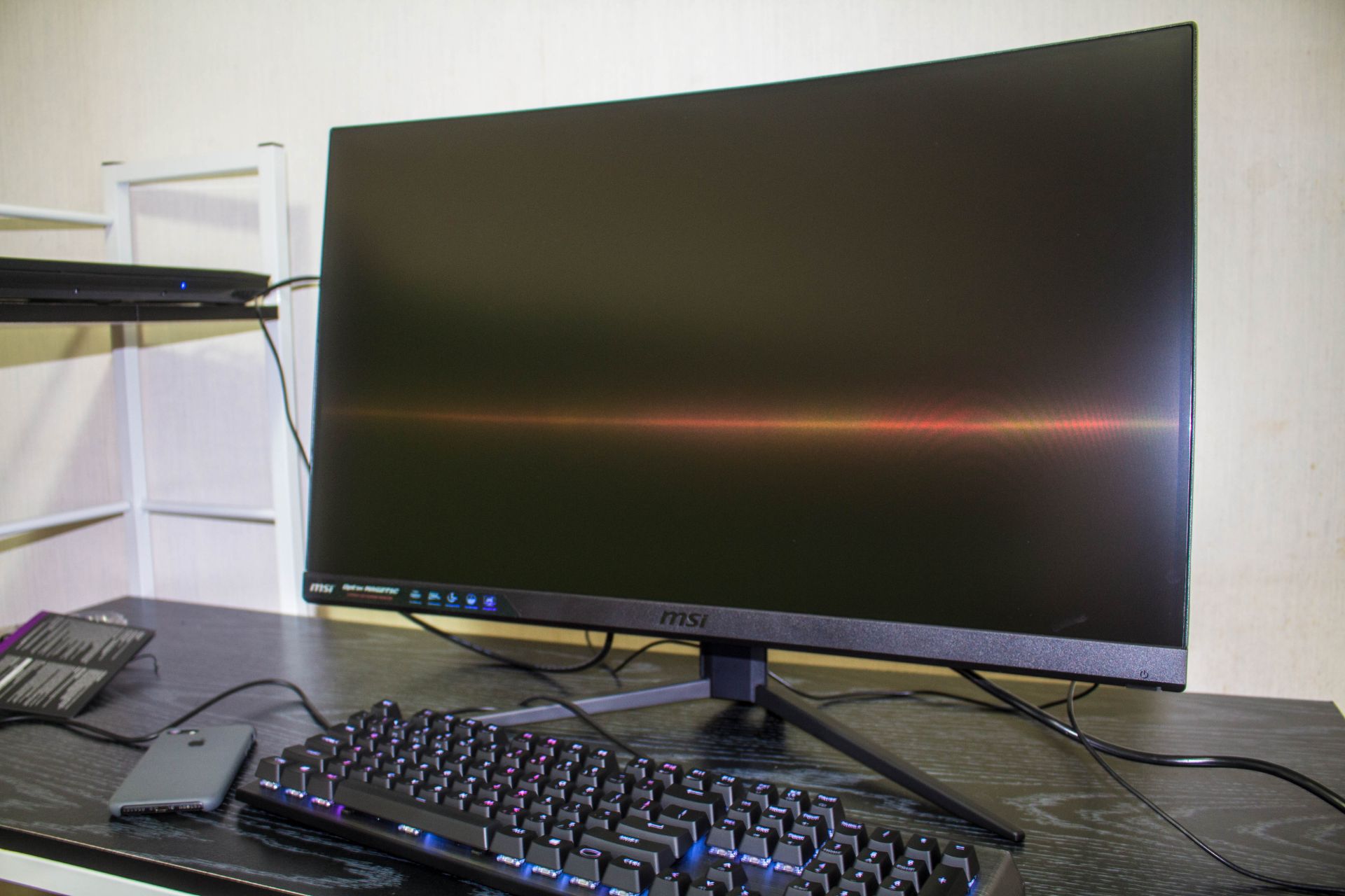 Монитор optix g24c6. Optix mag271c. MSI 271. Монитор MSI 24 дюйма. MSI Optix g24 Series.
