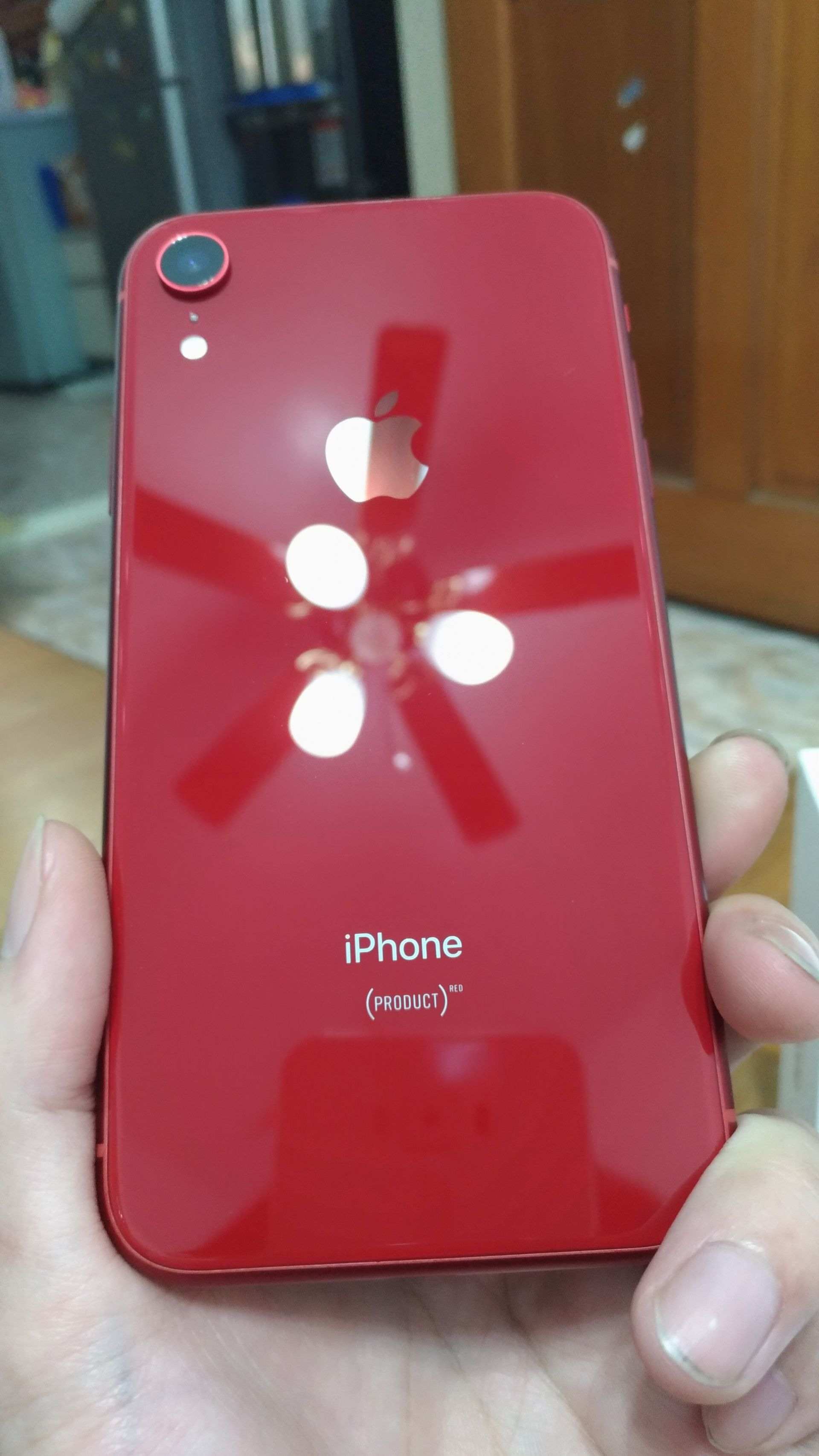 心得 Iphone Xr 廉價版 騷紅色實機開箱 智慧型手機哈啦板 巴哈姆特
