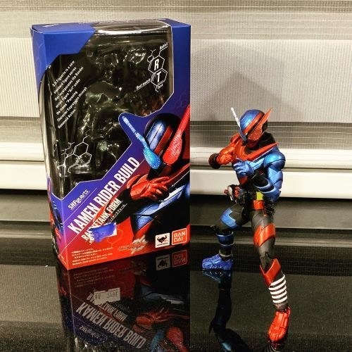 【心得】SHF 假面騎士 Build @綜合公仔玩具討論區 哈啦板 - 巴哈姆特