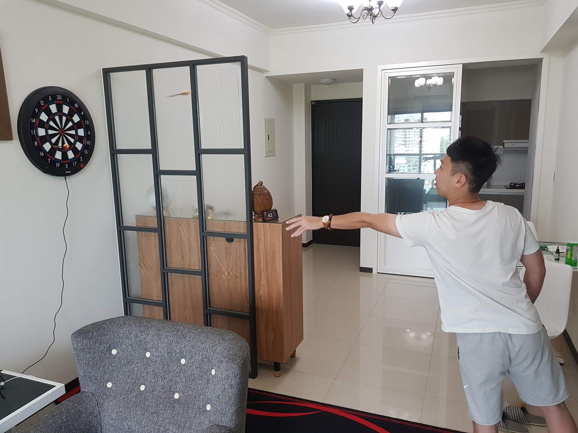 心得】家用飛鏢機GrandBoard3 開箱&安裝心得文@飛鏢運動推廣交流哈啦板- 巴哈姆特