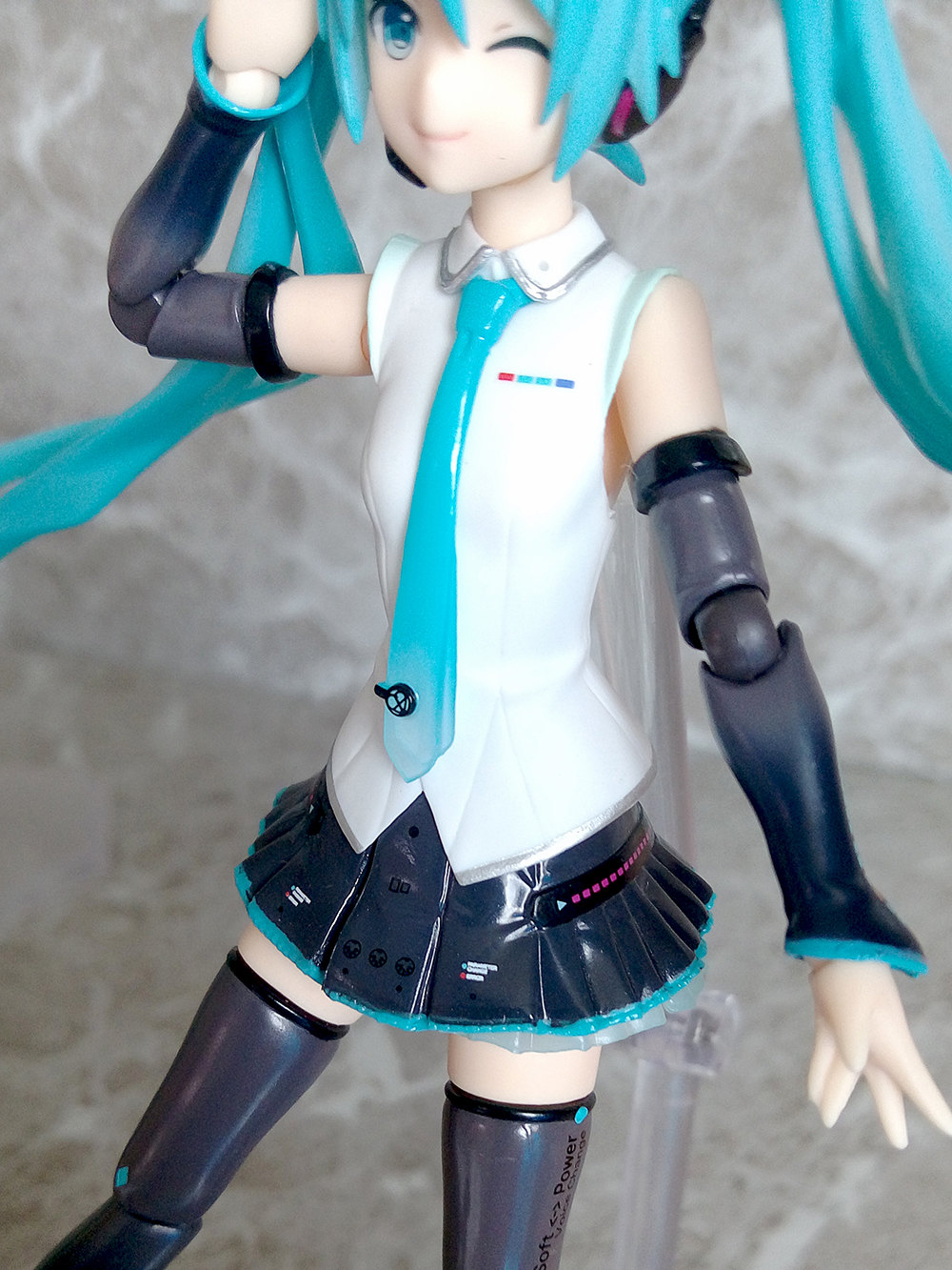 開箱】Figma 394 初音未來V4X - 巴哈姆特