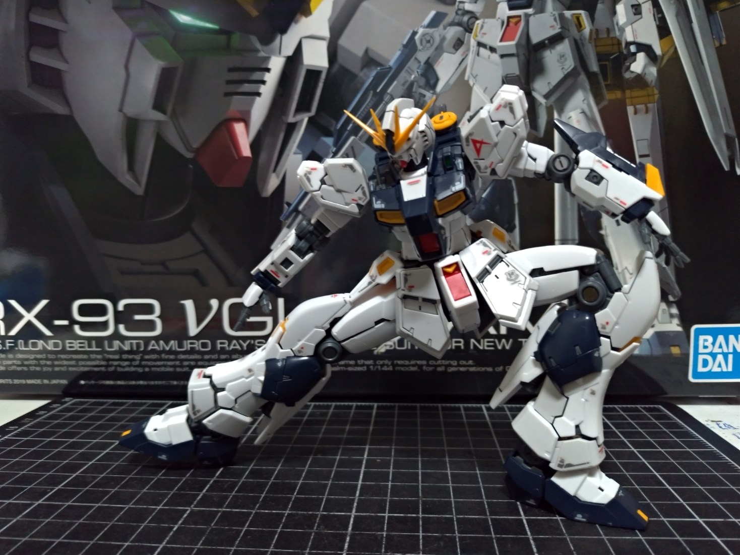 【作品分享】RG RX-93 pose分享 @模型技術與資訊 哈啦板 - 巴哈姆特
