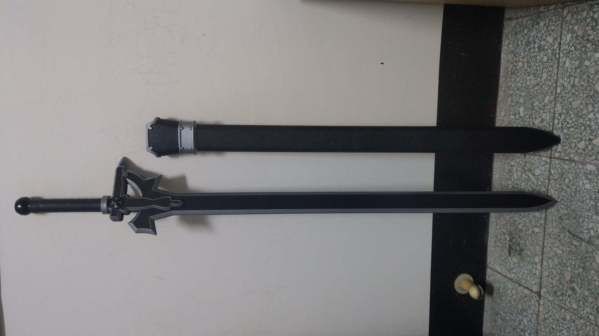 討論】在SAO中魔劍級別的武器__闡釋者模型劍開箱@川原礫作品集哈啦板- 巴哈姆特