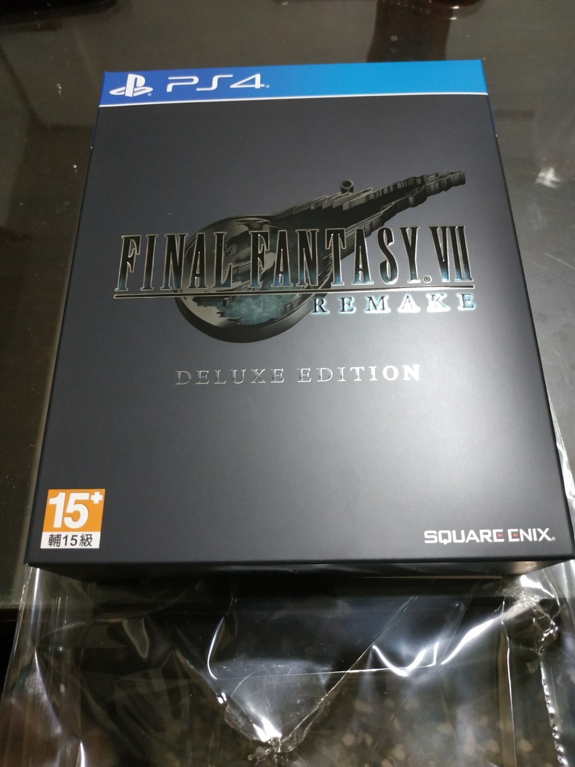 【心得】簡易的FF7豪華版開箱 @PS4 / PlayStation4 哈啦板 - 巴哈姆特