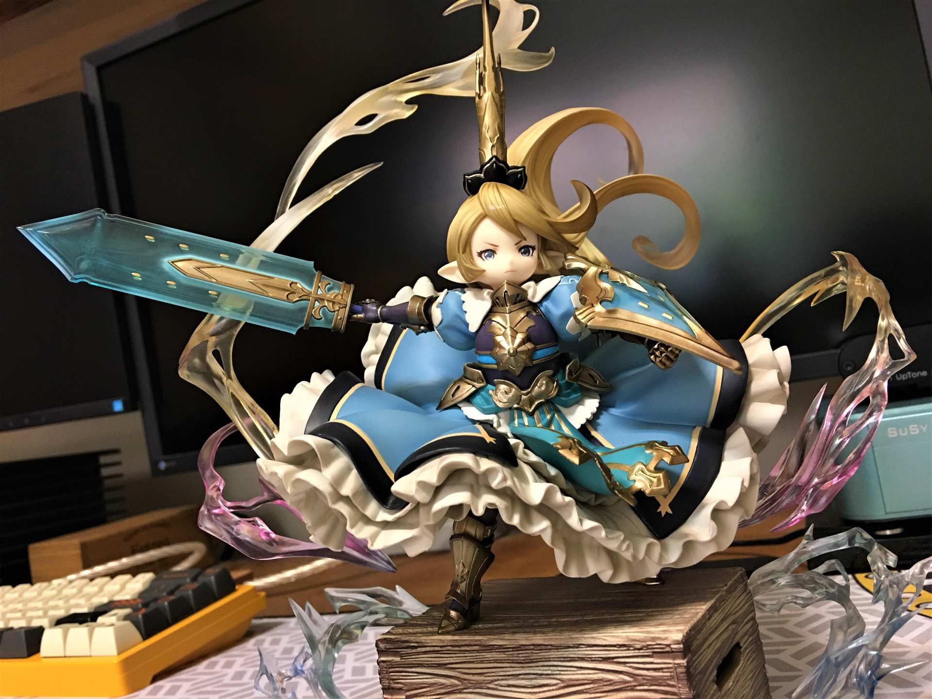夏洛特 閒聊】入坑開箱碧藍幻想小小聖騎士夏洛特@綜合公仔玩具討論區哈