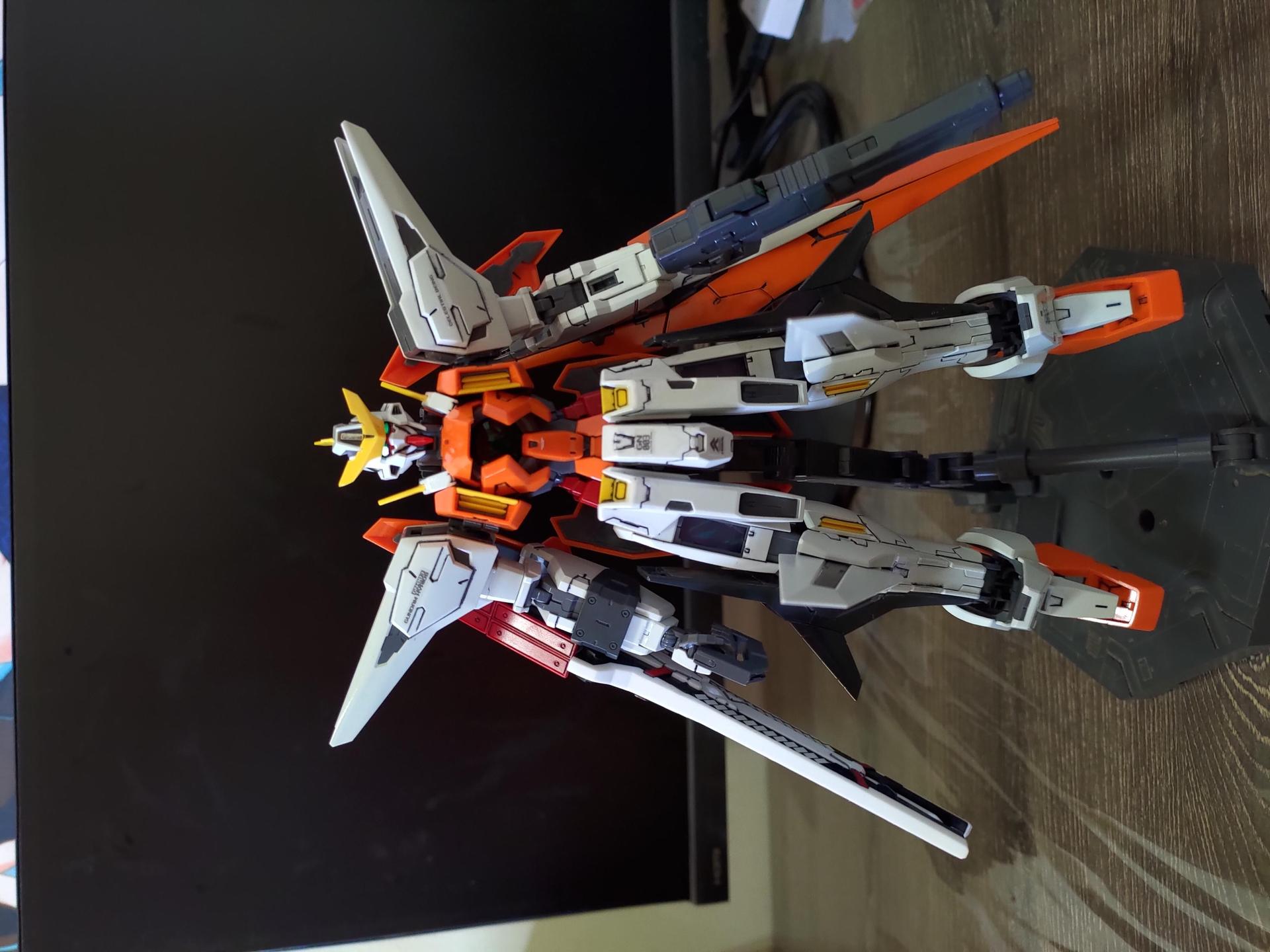 MG 主天使鋼彈 素組+上墨線 - x10203055的創作 - 巴哈姆特