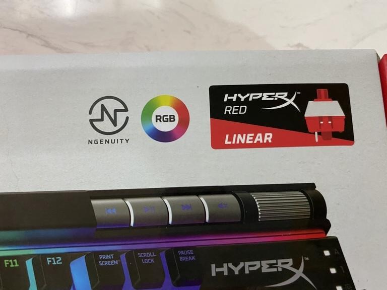 心得】RGB 透光雙色布丁鍵HyperX Alloy Elite 2 機械鍵盤簡單開箱@電腦