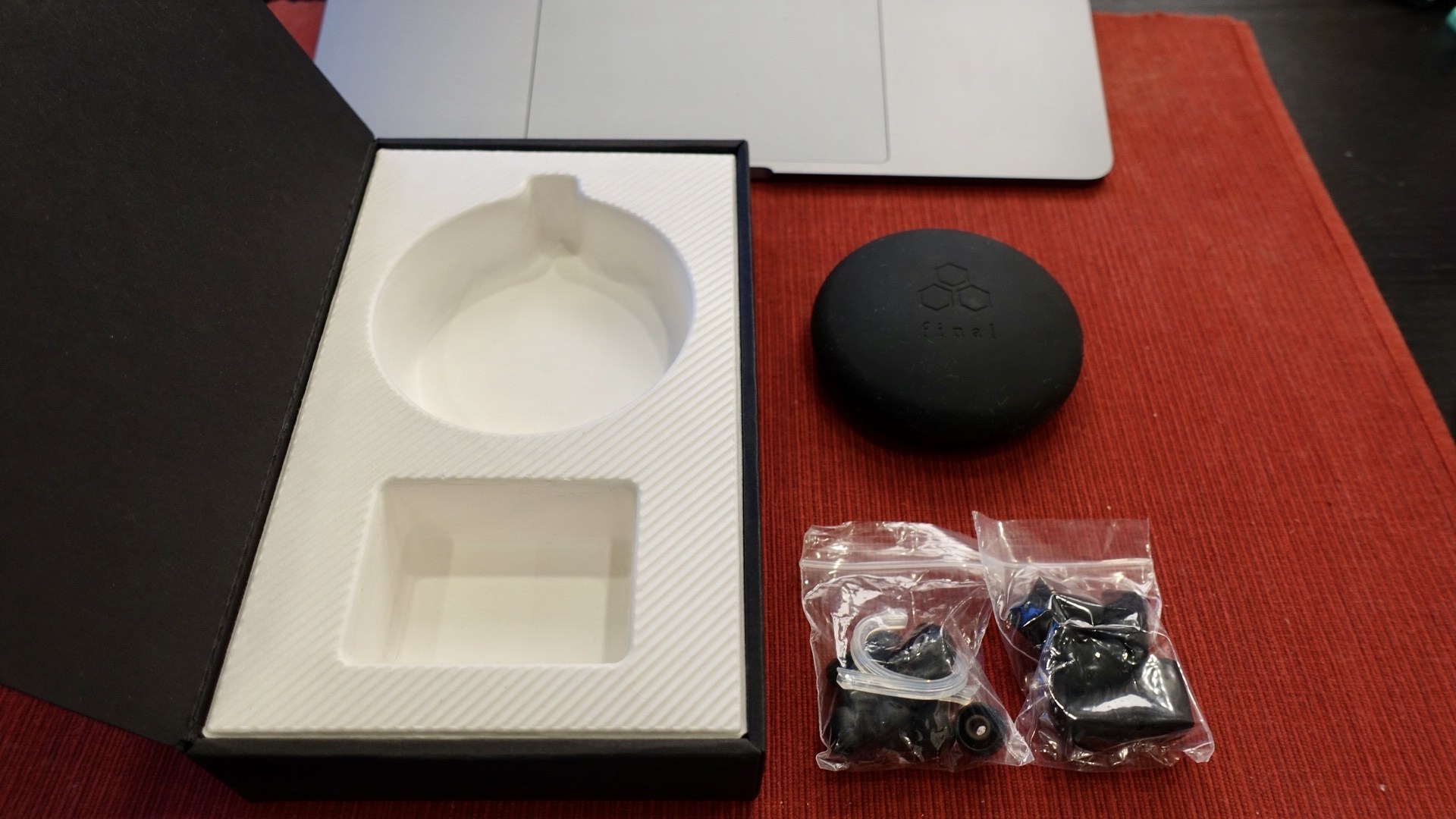 【心得】[中古趣]Final Audio F4100體驗：小身板的小驚喜 @影音視聽討論區 哈啦板 - 巴哈姆特