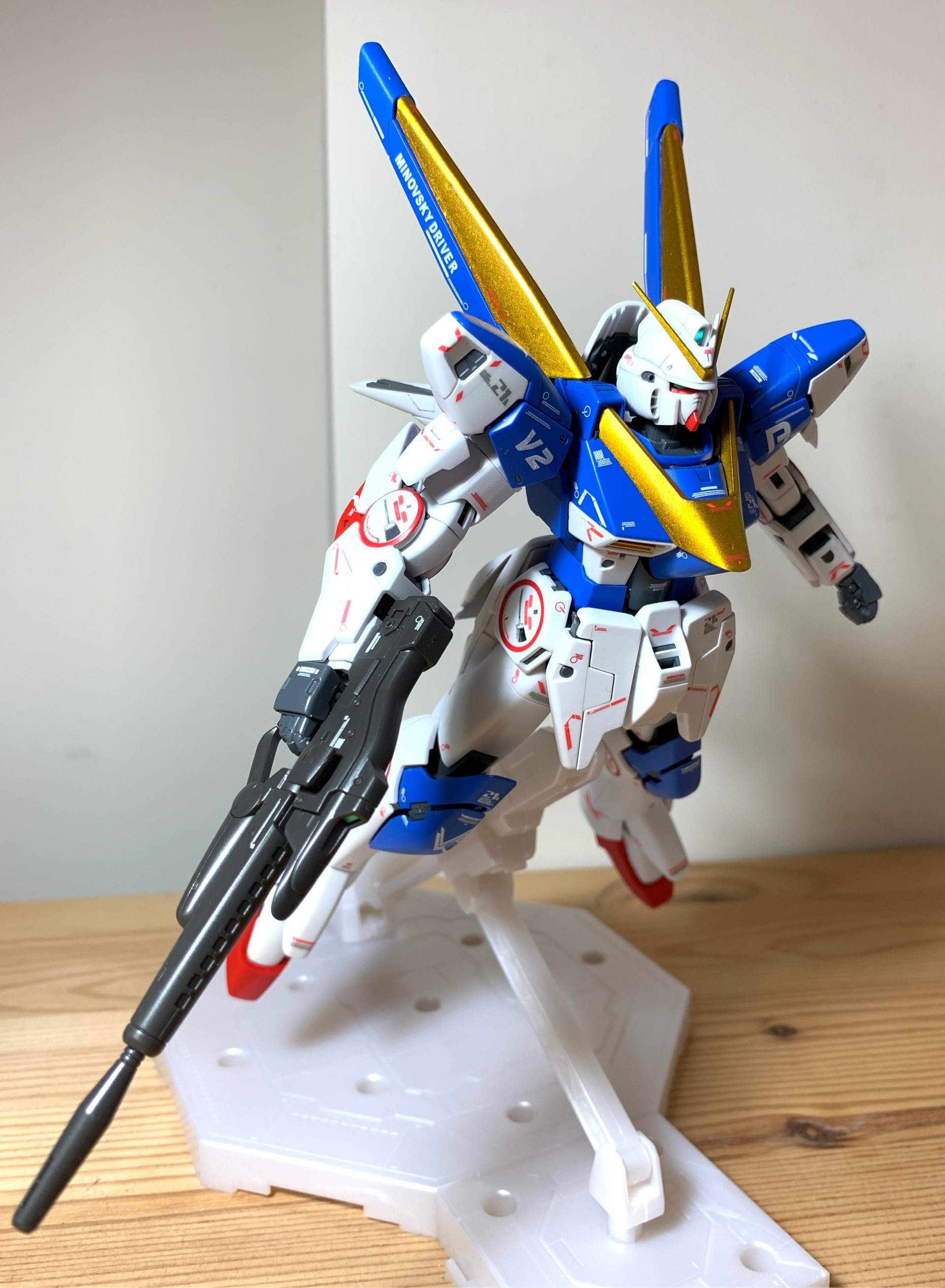 心得 Mg V2 Assault Buster Gundam V2突擊殲滅型 鋼彈哈啦板 巴哈姆特