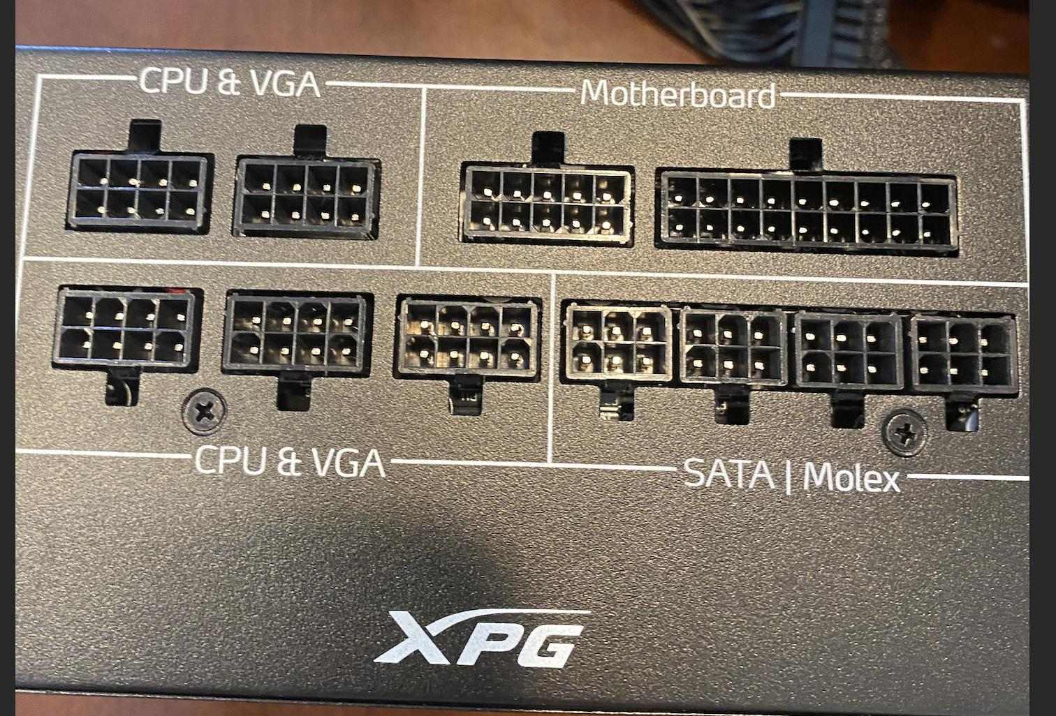 【問題】已解決 顯卡供電要上下分開插嗎？可以和CPU供電插在同一排嗎？ @電腦應用綜合討論 哈啦板 - 巴哈姆特