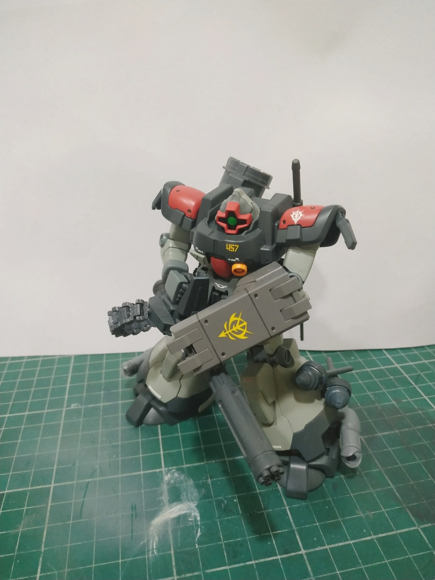 心得 Ms 09f 德姆簡易彈幕型 鋼彈哈啦板 巴哈姆特