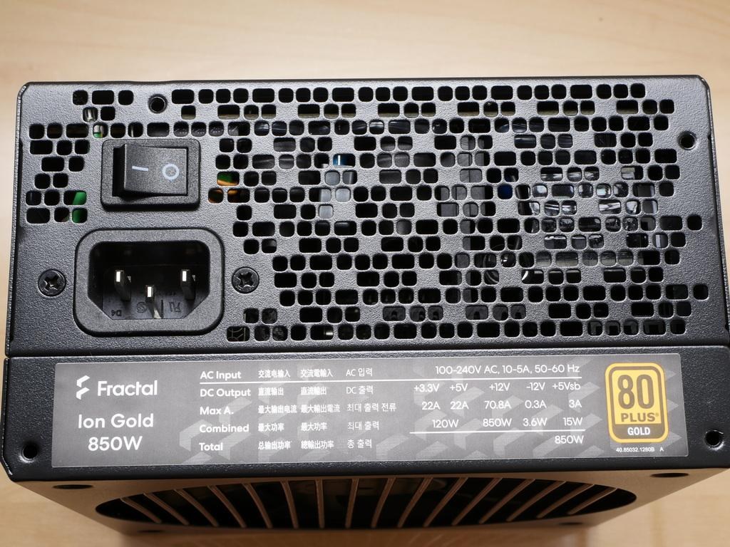 心得】Dynamic 140 靜音風扇採用Fractal Design ION Gold 850W 開箱