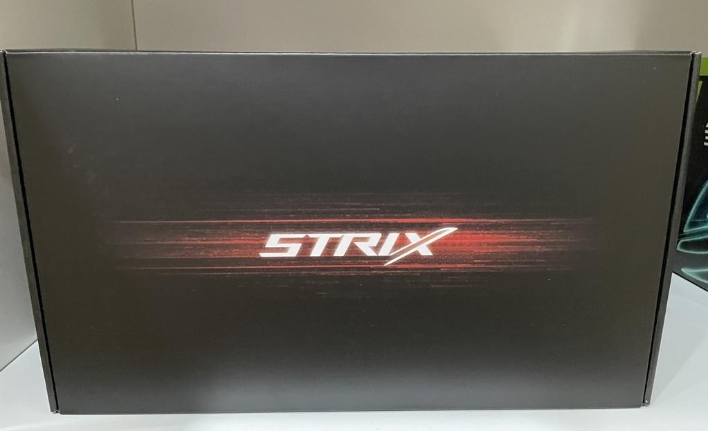 心得】久違的3060Ti信仰之眼ROG STRIX 3060Ti LHR 8GB簡單開箱@電腦