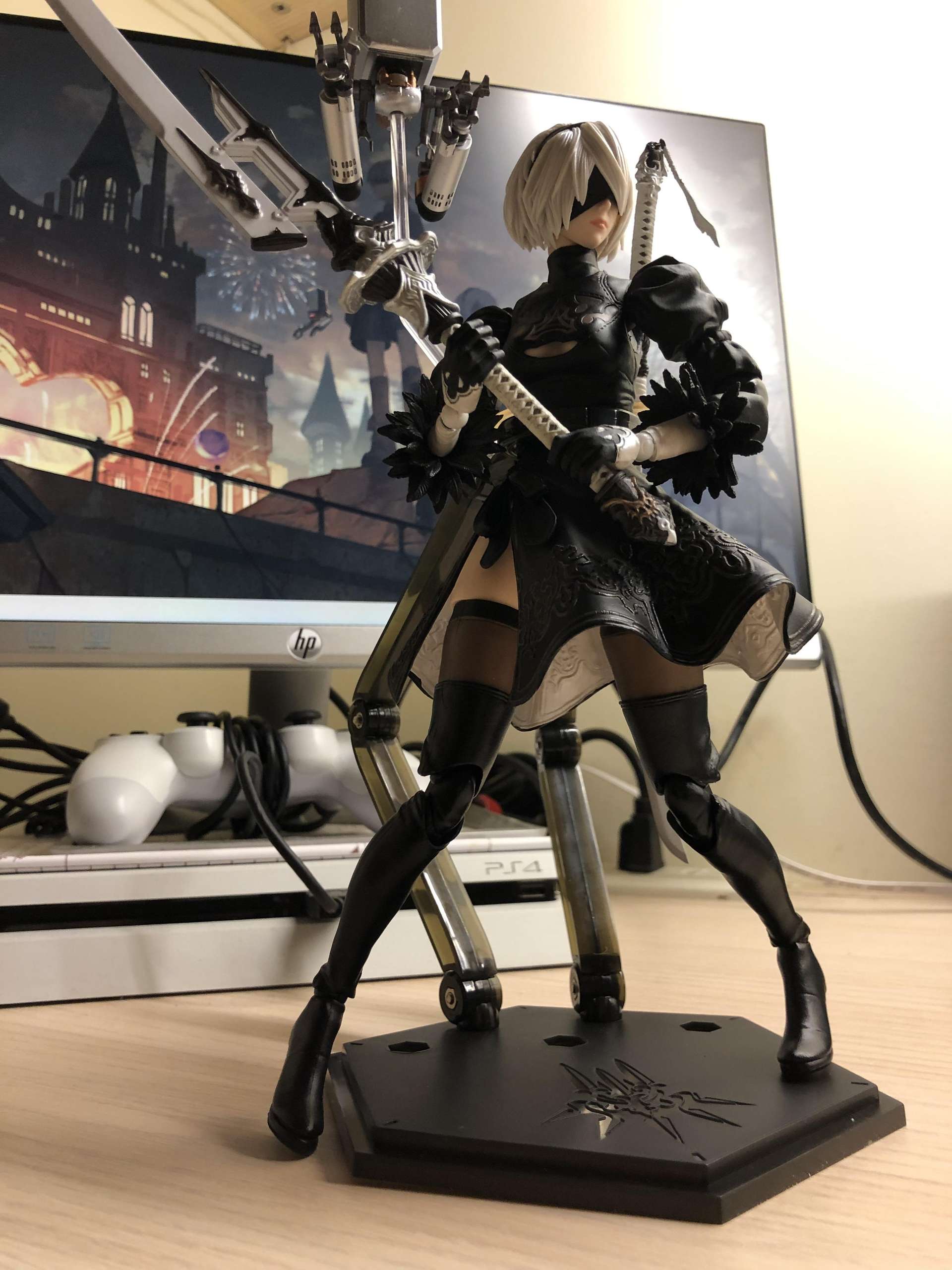 心得】SE PLAY ARTS改尼爾自動人形2B DX版簡易開箱@綜合公仔玩具討論區