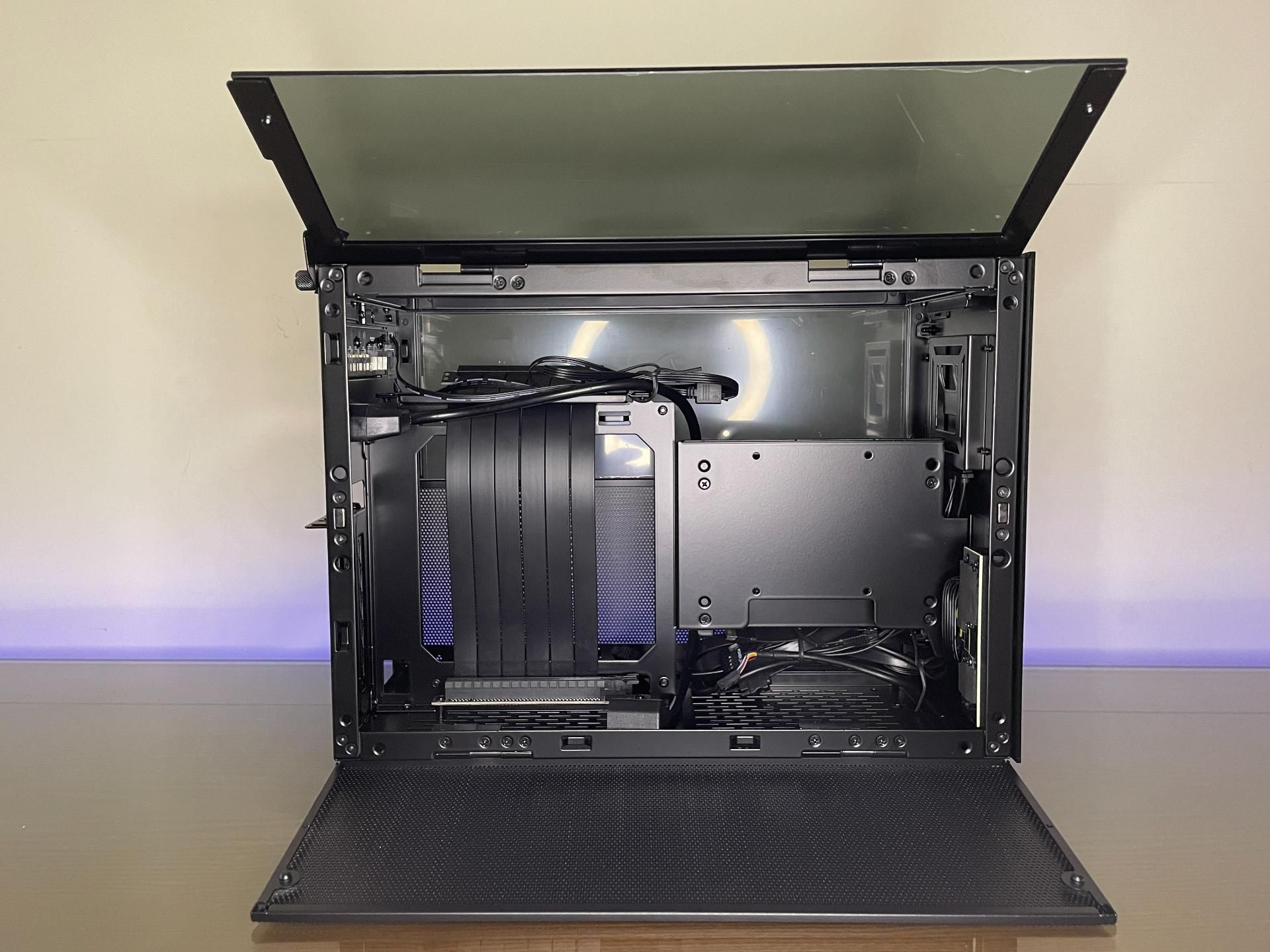 【心得】小巧精緻 Lian Li Q58 ITX 機殼 開香♡ @電腦應用綜合討論 哈啦板 - 巴哈姆特