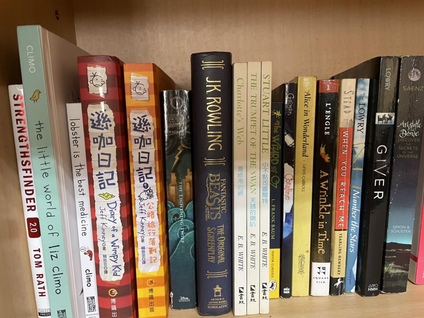 分享】最近買的書和個人書櫃- joyce6110200的創作- 巴哈姆特