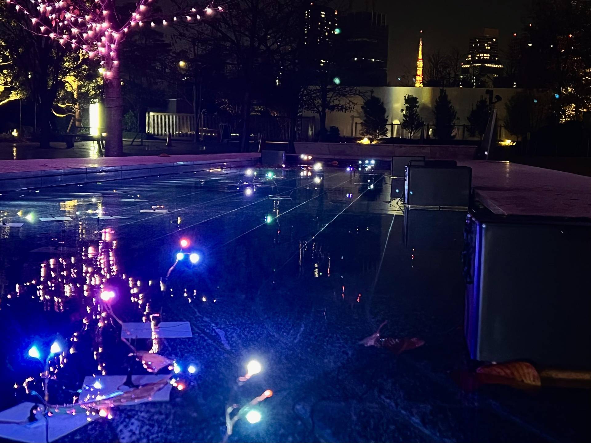 【情報】日本的LED秀！真是漂亮。 @場外休憩區 哈啦板 - 巴哈姆特