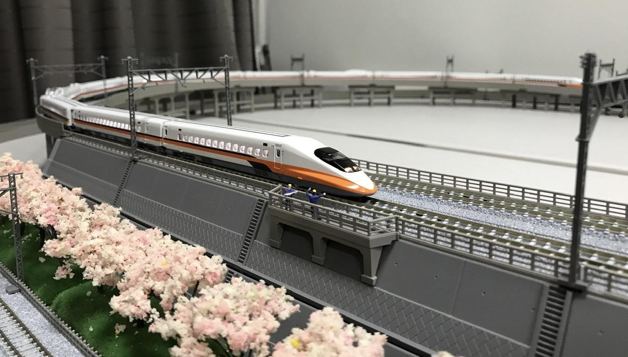 台湾高鐵700T 基本＆増結セット | KATO(カトー) 10-1476 10-1477