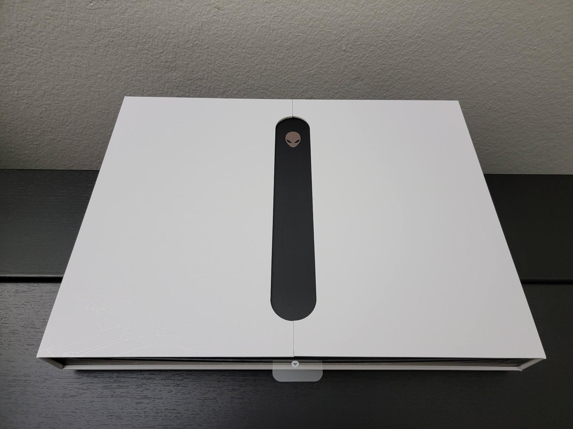 【心得】外星人ALIENWARE X17 R2 (2022) 急速開箱 @電腦應用綜合討論 哈啦板 - 巴哈姆特
