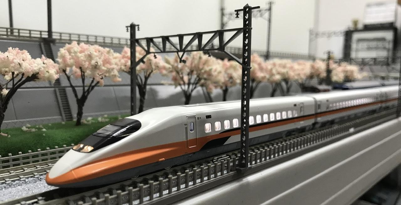 臺灣新幹線（臺灣南北高速鐵路）700T型列車模型 開箱】出發・前進！台灣高鐵700T列車模型通車紀念版限定版- Mobile01