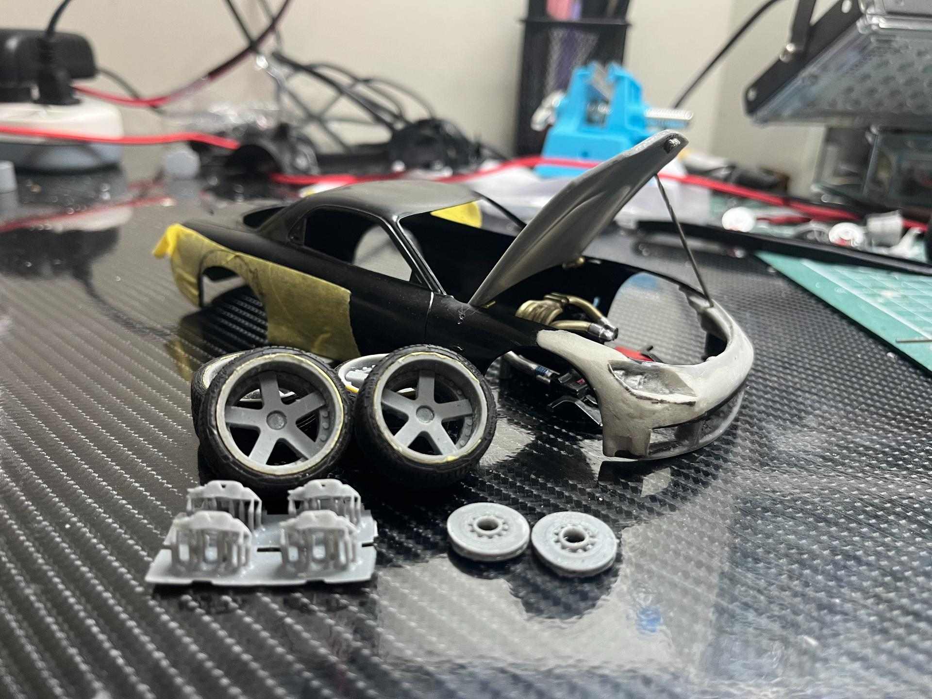 【作品分享】Tamiya Rx7 veilside 1/24 @模型技術與資訊 哈啦板 - 巴哈姆特