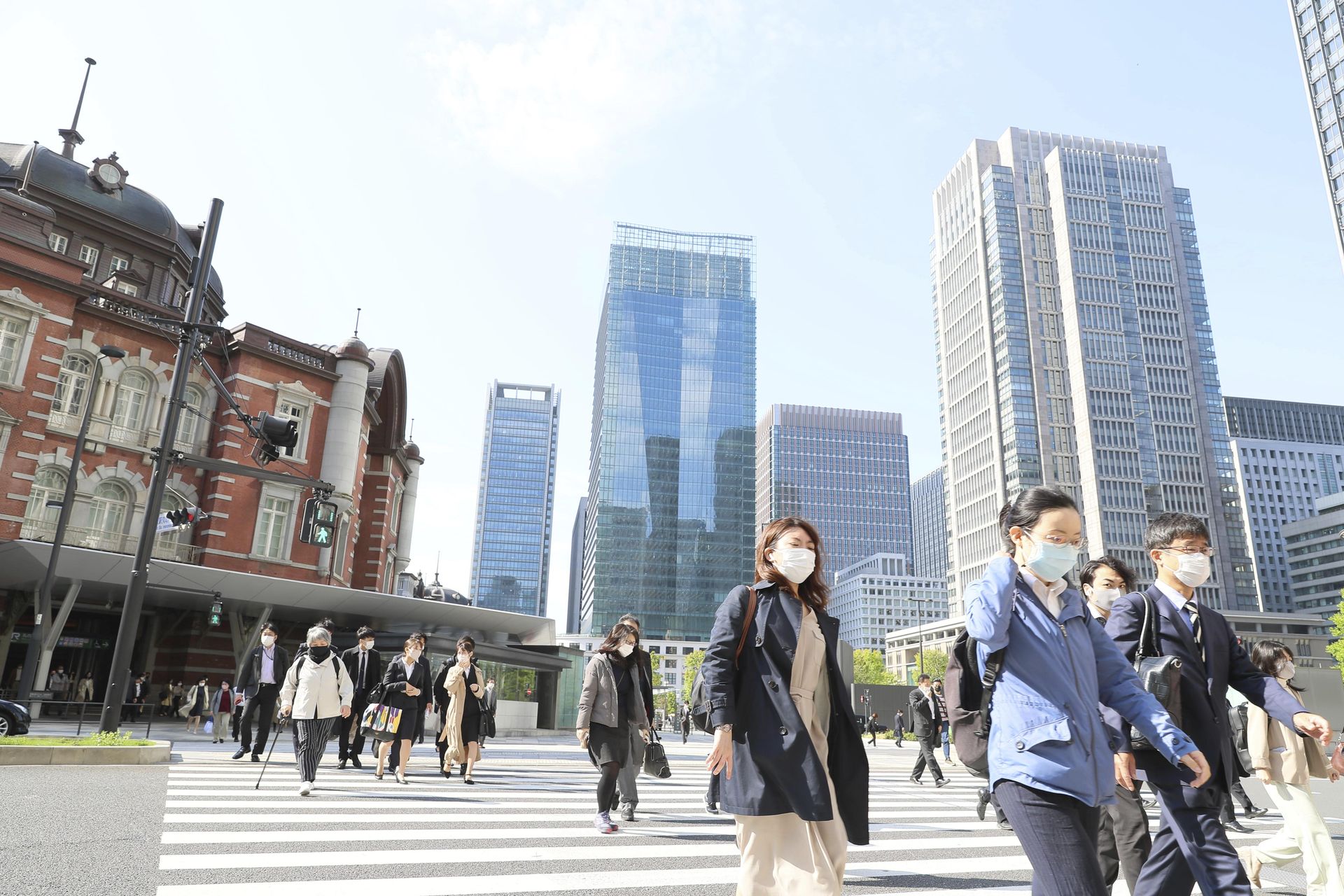 【問題】日本15歲少女涉谷街頭「隨機砍2母女」！ 被逮供稱：想被判死刑 場外休憩區 哈啦板 巴哈姆特